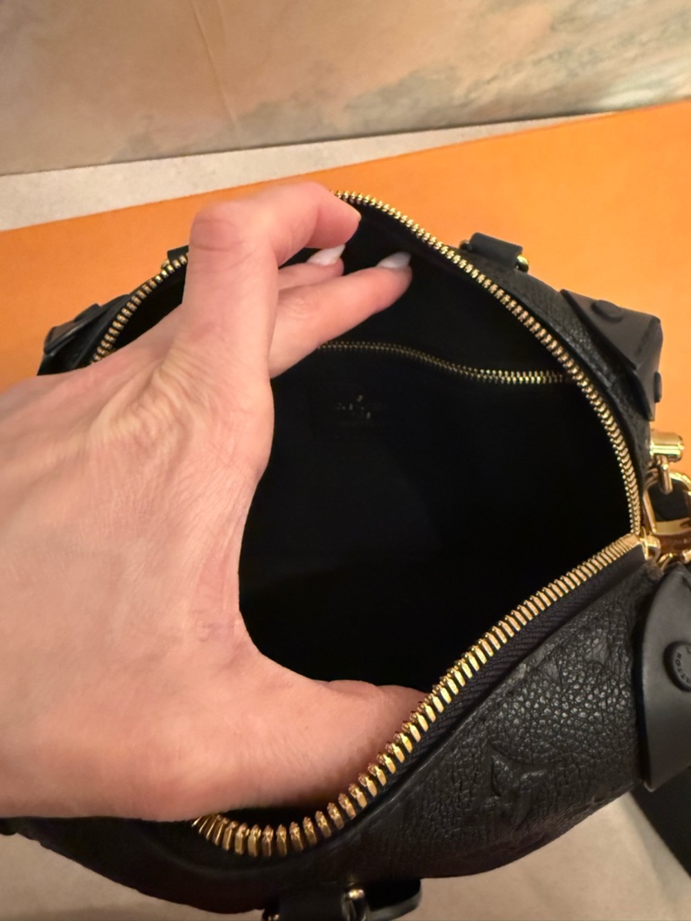 Louis Vuitton Petite Malle Souple Monogram Empreinte Leather shoulder bag - Picture 9 of 11